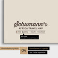 Pinnwand Leinwand einer Afrika-Karte in Warmgray (Braun-Grau) mit Personalisierung als Logo mit Familiennamen und Legende