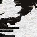 Moderne Europa Landkarte in der Farbe Schwarz-Weiss als Poster mit einem Ausschnitt von Italien, Kroatien und Griechenland