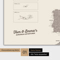 Europa Karte als Poster in Warmgray (Braun-Grau) mit Personalisierung und Namen in einer modernen Schreibschrift