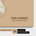 Detaillierte USA Amerika Karte als Pinn-Leinwand in Treasure Gold mit Personalisierung als Logo für die gesamte Familie