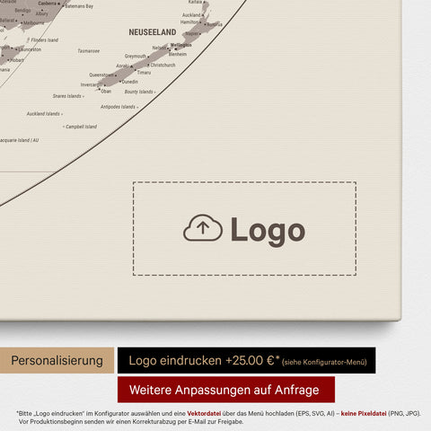 Weltkarte in der Equal-Earth-Projektion als Pinn-Leinwand in Warmgray (Braun-Grau), auf die ein Firmenlogo eingedruckt werden kann