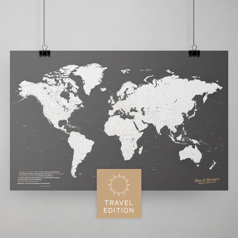 Weltkarte als Poster in Dunkelgrau zum Pinnen und Markieren von Reisezielen kaufen
