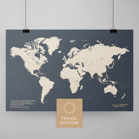 Weltkarte als Poster in Hale Navy (Dunkelblau-Gold) zum Pinnen und Markieren von Reisezielen kaufen