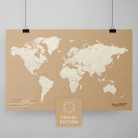 Weltkarte als Poster in Treasure Gold zum Pinnen und Markieren von Reisezielen kaufen